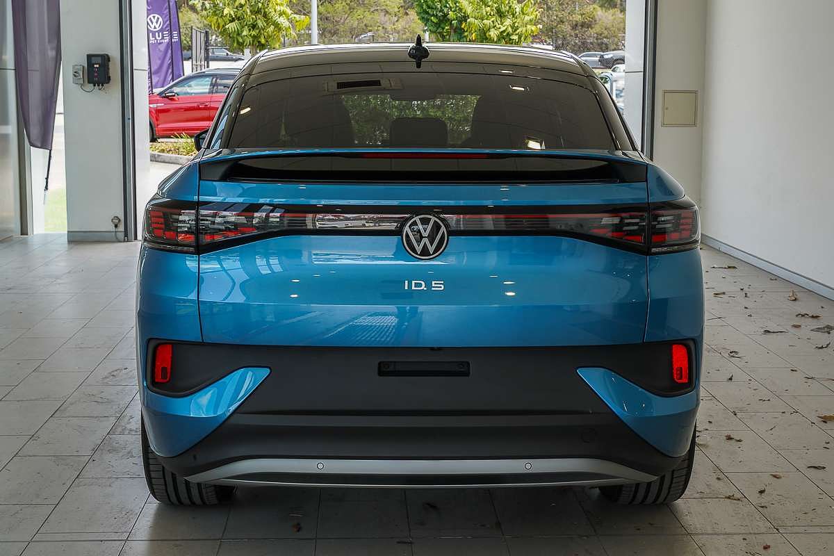 2025 Volkswagen ID.5 Pro E2