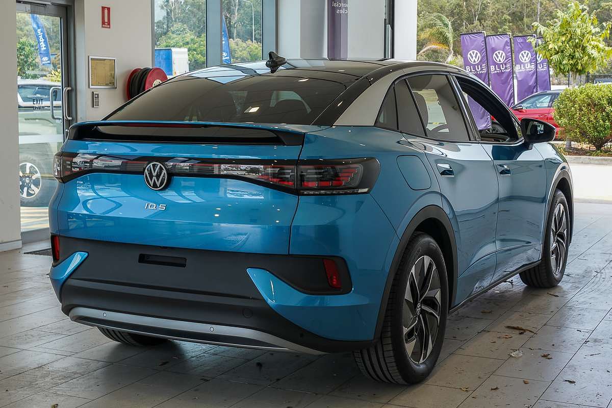 2025 Volkswagen ID.5 Pro E2