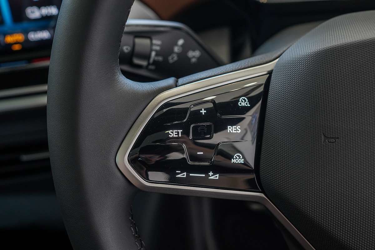 2025 Volkswagen ID.5 Pro E2