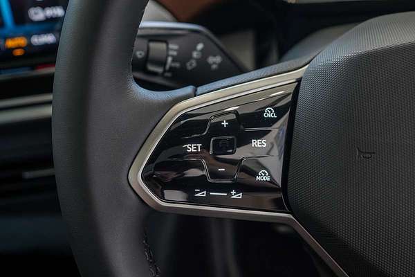 2025 Volkswagen ID.5 Pro E2