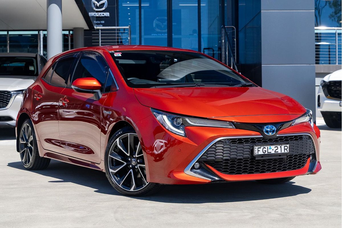 2019 Toyota Corolla ZR Hybrid ZWE211R