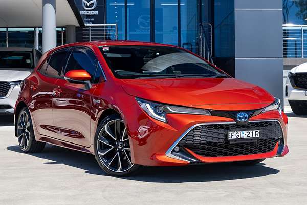 2019 Toyota Corolla ZR Hybrid ZWE211R