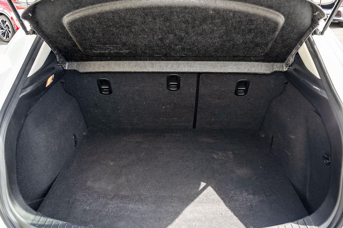 2016 Mazda 3 Neo BN Series