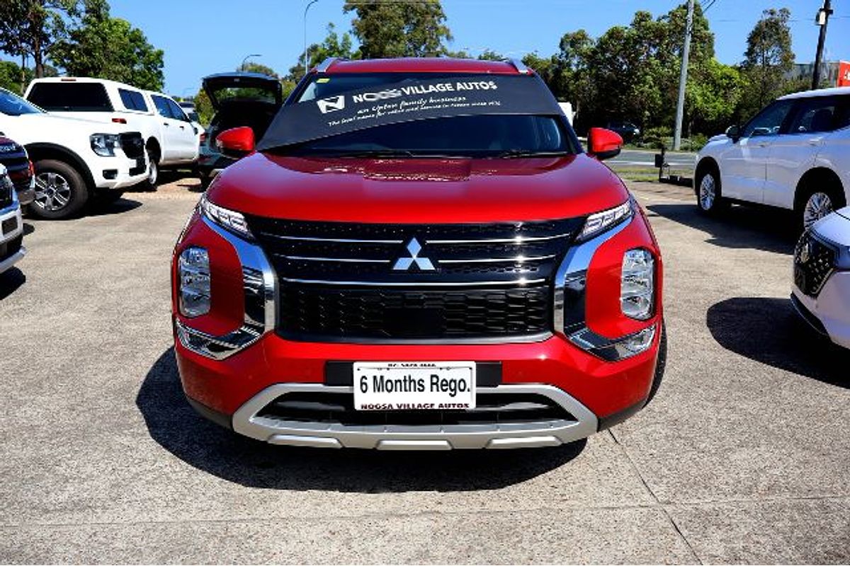 2023 Mitsubishi Outlander LS ZM