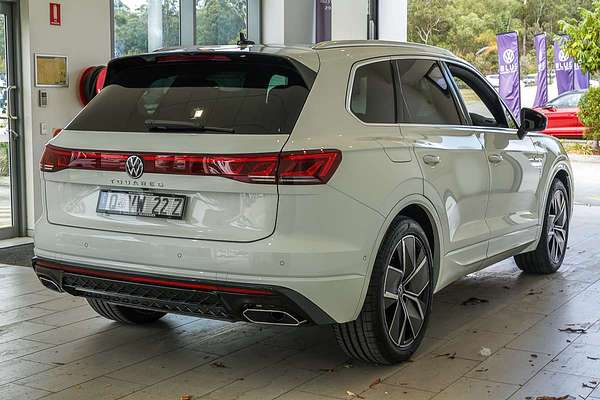 2025 Volkswagen Touareg 210TDI R-Line RC