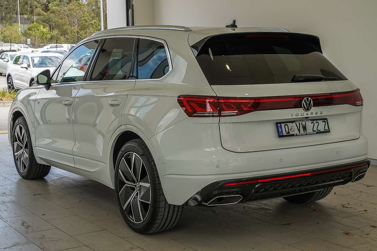 2025 Volkswagen Touareg 210TDI R-Line RC