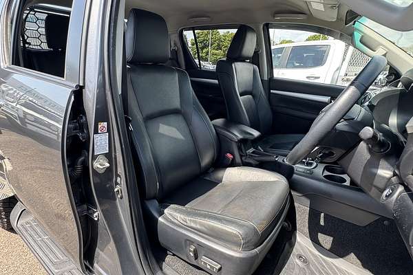 2015 Toyota Hilux SR5 GUN126R 4X4