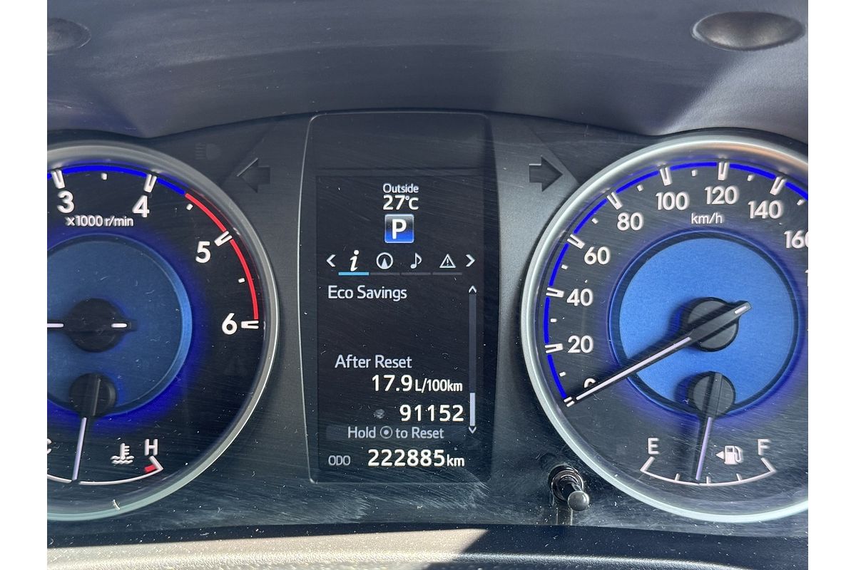 2015 Toyota Hilux SR5 GUN126R 4X4