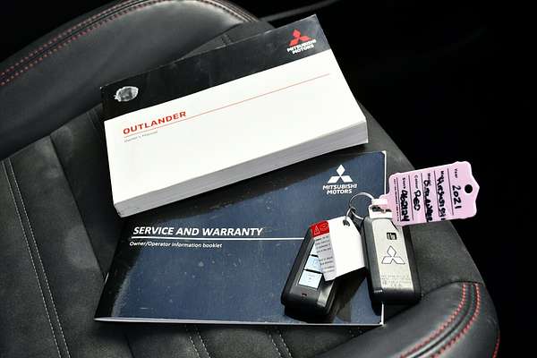 2021 Mitsubishi Outlander Black Edition ZL