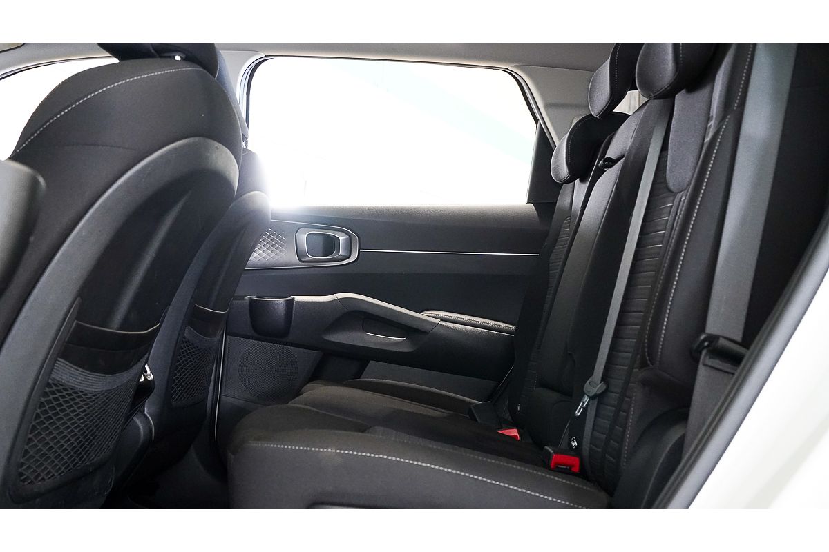 2022 Kia Sorento S MQ4