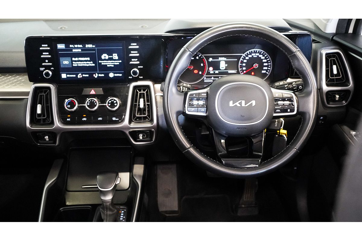 2022 Kia Sorento S MQ4