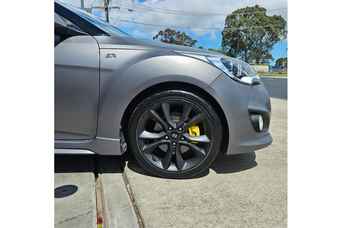 2016 Hyundai Veloster SR Turbo FS4 Series II