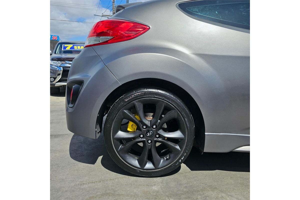 2016 Hyundai Veloster SR Turbo FS4 Series II