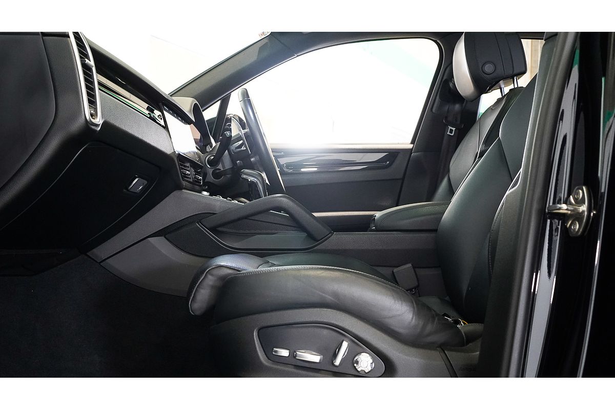 2019 Porsche Cayenne 9YA