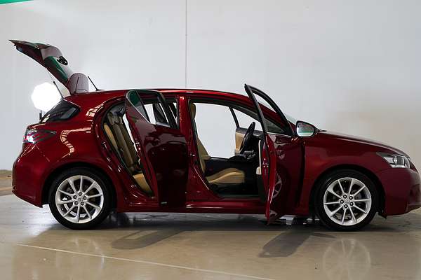 2012 Lexus CT CT200h Luxury ZWA10R