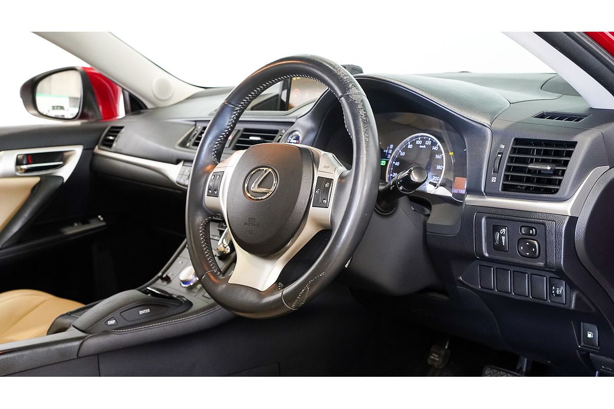 2012 Lexus CT CT200h Luxury ZWA10R