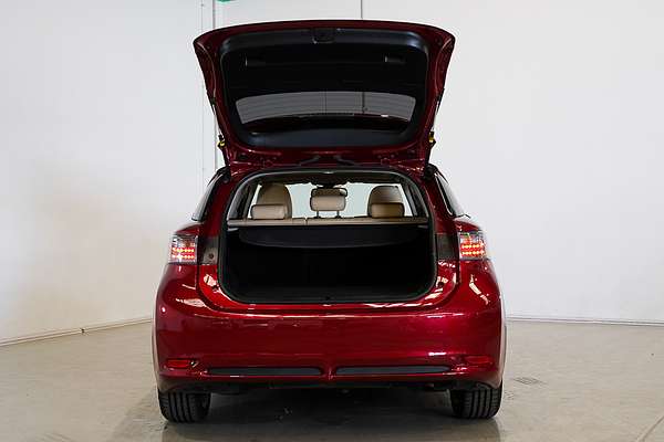 2012 Lexus CT CT200h Luxury ZWA10R
