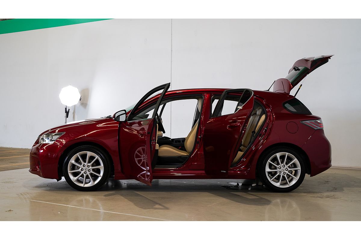 2012 Lexus CT CT200h Luxury ZWA10R