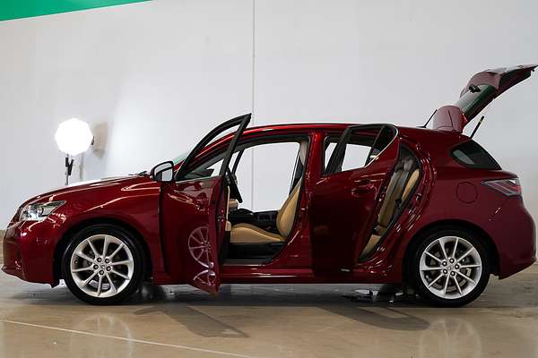 2012 Lexus CT CT200h Luxury ZWA10R