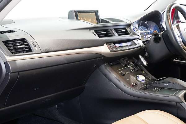 2012 Lexus CT CT200h Luxury ZWA10R