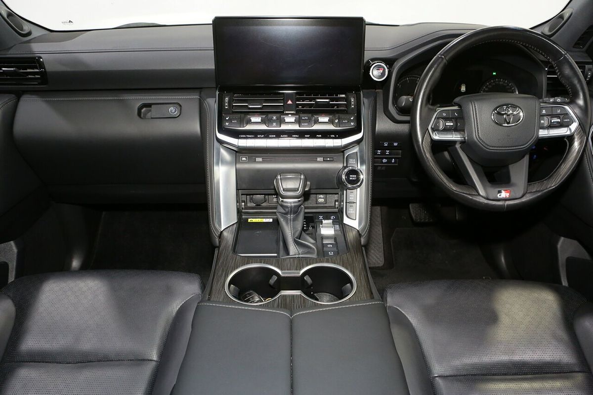 2024 Toyota Landcruiser GR Sport FJA300R