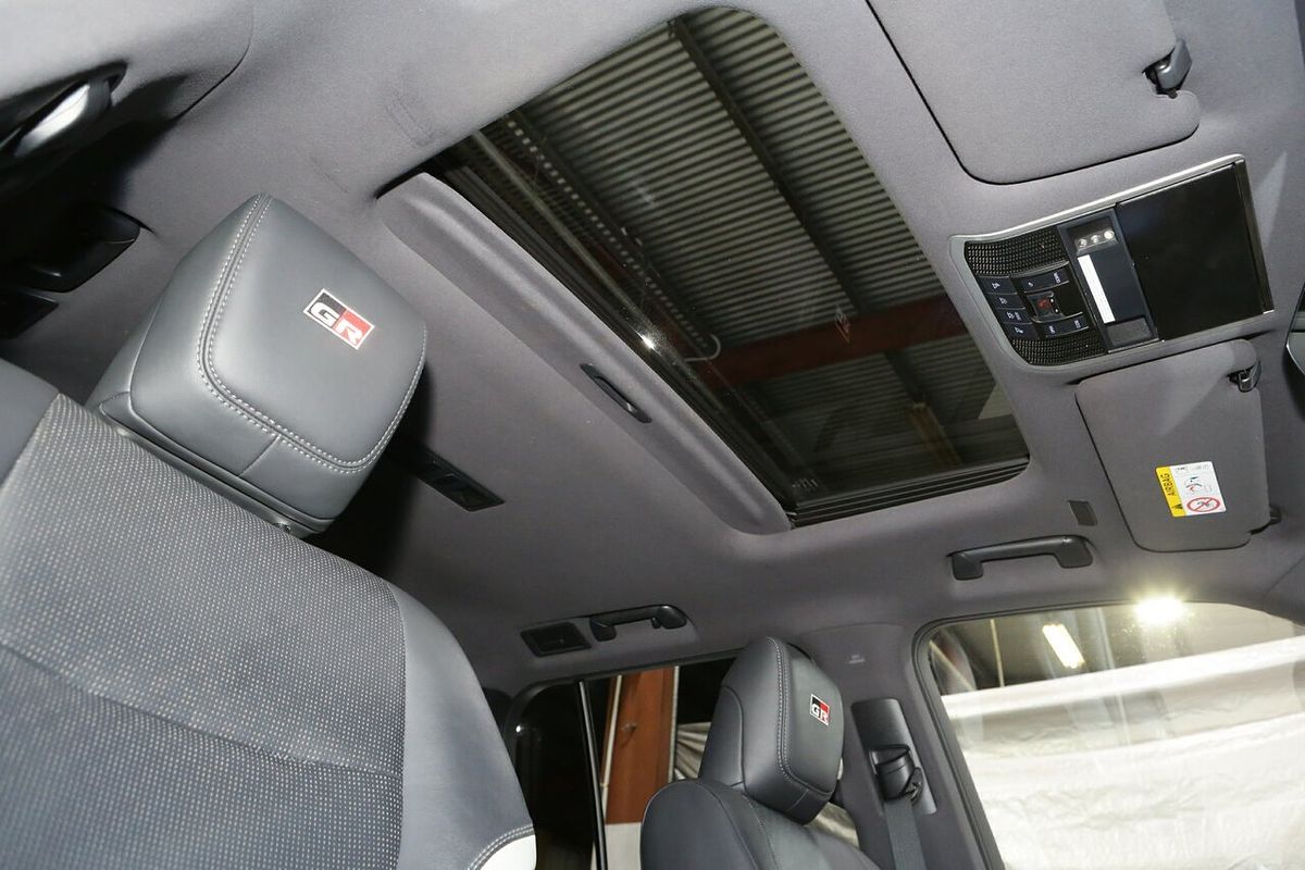 2024 Toyota Landcruiser GR Sport FJA300R