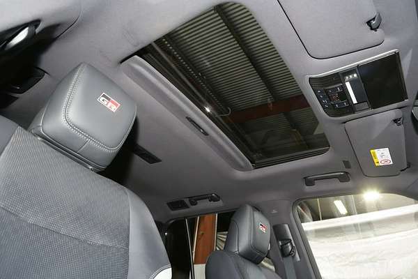 2024 Toyota Landcruiser GR Sport FJA300R