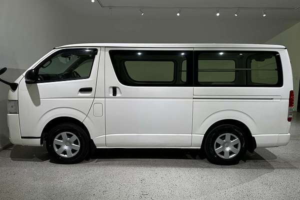 2022 Toyota Hiace DX TRH200V