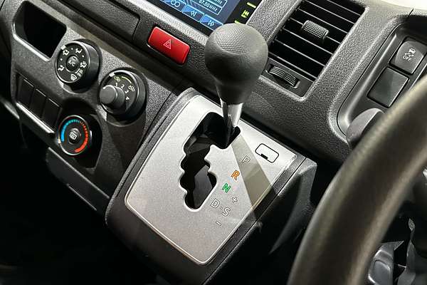 2022 Toyota Hiace DX TRH200V