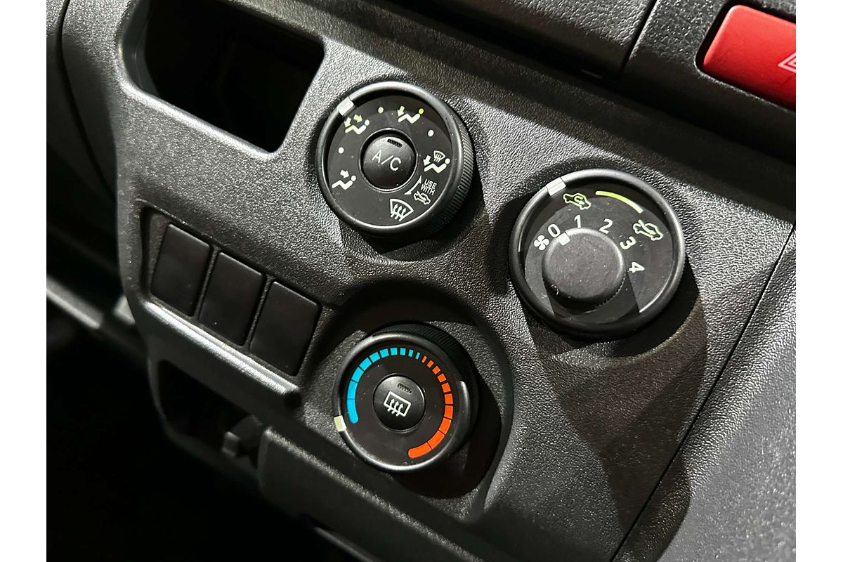 2022 Toyota Hiace DX TRH200V