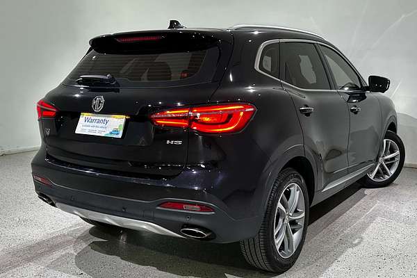 2022 MG HS Essence SAS23