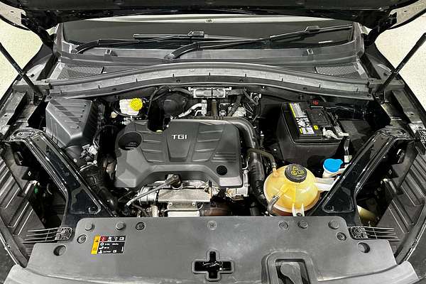 2022 MG HS Essence SAS23