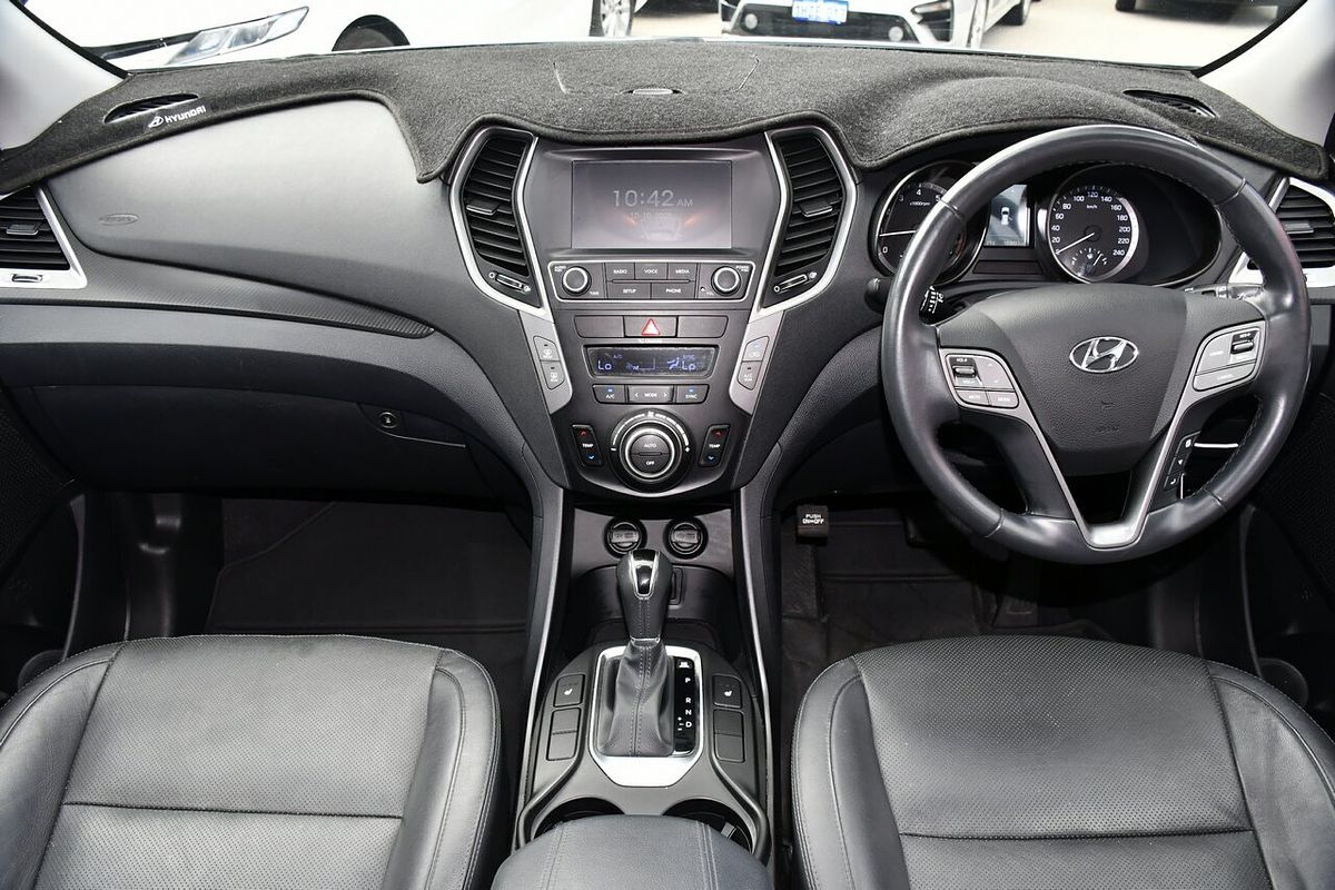 2017 Hyundai Santa Fe Active X DM3 Series II