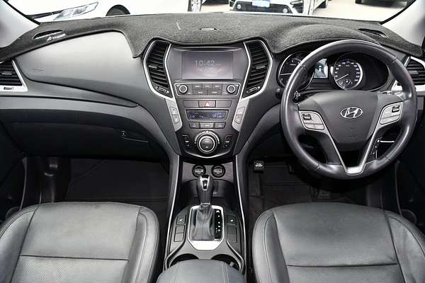 2017 Hyundai Santa Fe Active X DM3 Series II
