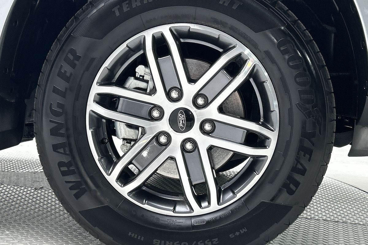 2025 Ford Everest Trend 2.0L