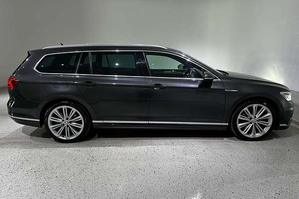 2019 Volkswagen Passat 206TSI R-Line B8