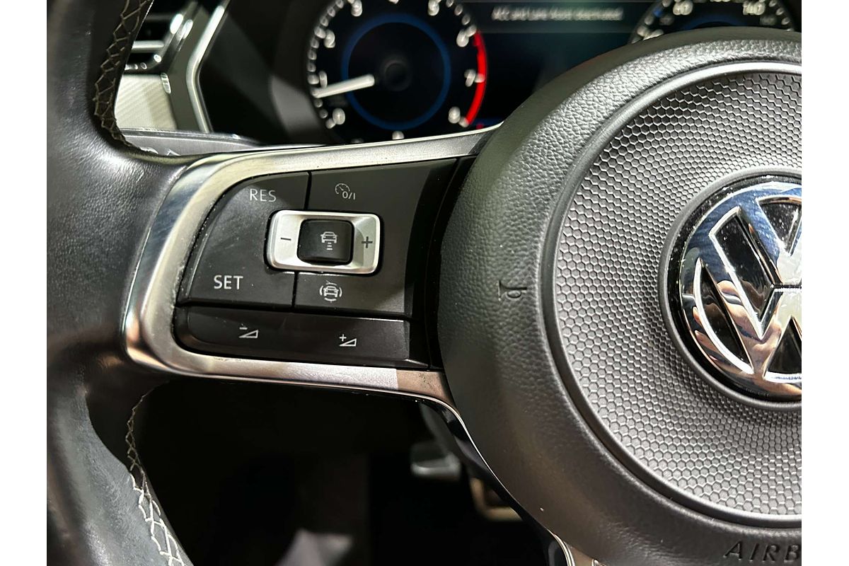 2019 Volkswagen Passat 206TSI R-Line B8