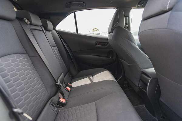 2022 Toyota Corolla Ascent Sport Hybrid ZWE211R