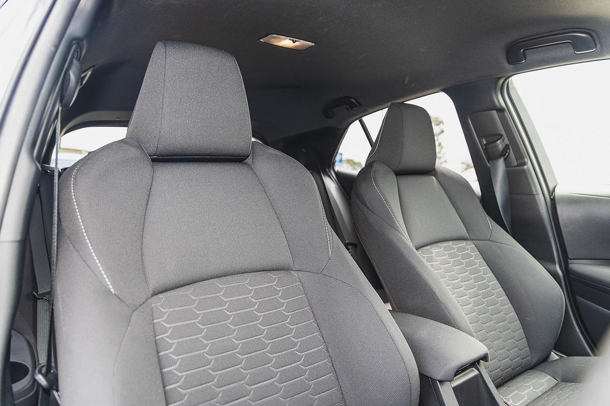 2022 Toyota Corolla Ascent Sport Hybrid ZWE211R