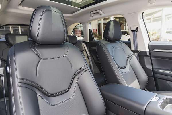 2025 GWM Haval H6 Ultra PHEV B01