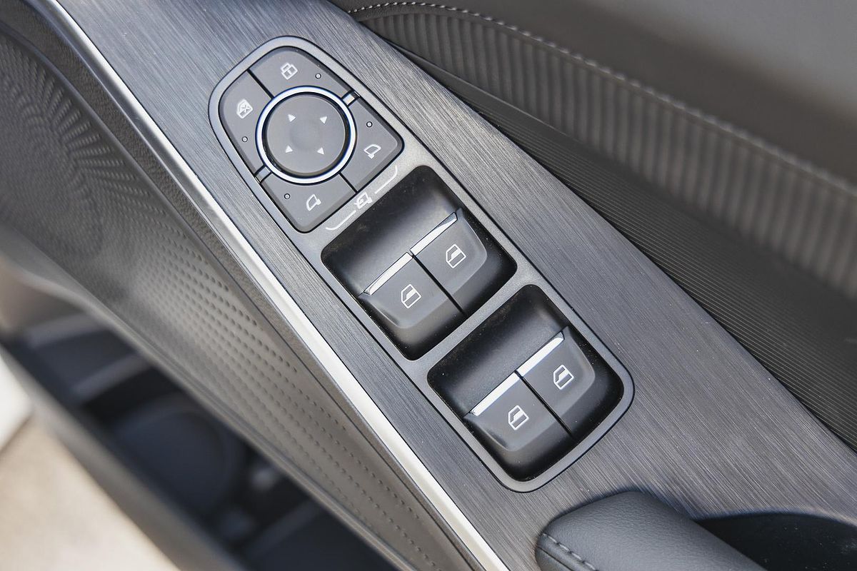 2025 GWM Haval H6 Ultra PHEV B01