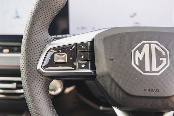 2025 MG HS Hybrid+ Essence AS33H