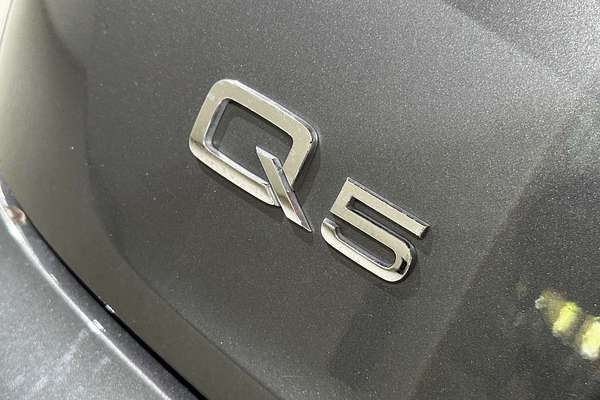 2020 Audi Q5 45 TFSI sport FY
