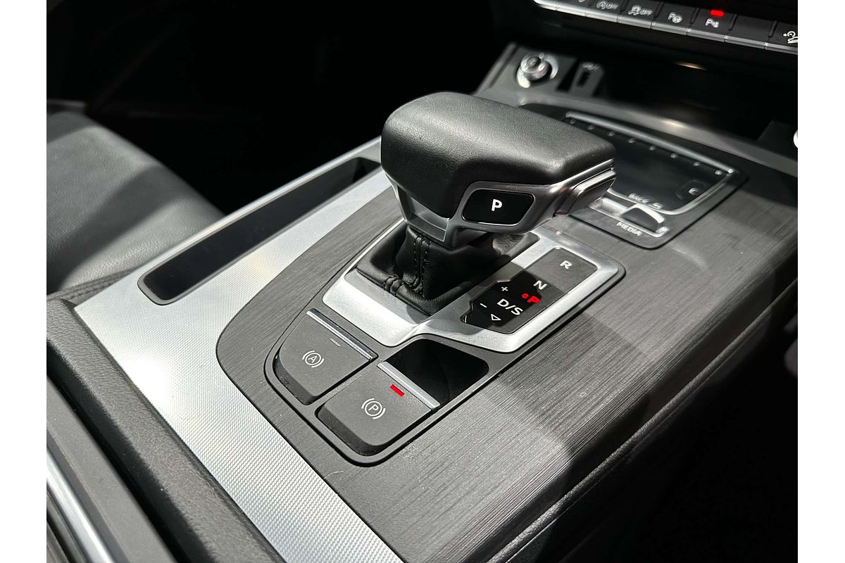 2020 Audi Q5 45 TFSI sport FY