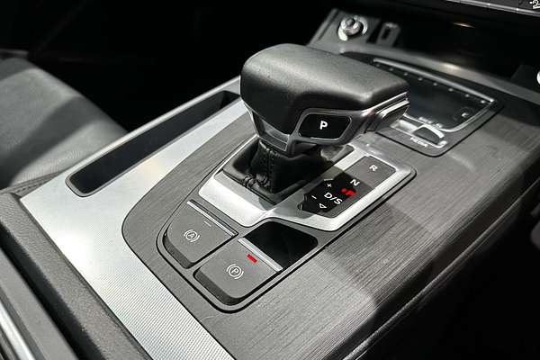 2020 Audi Q5 45 TFSI sport FY