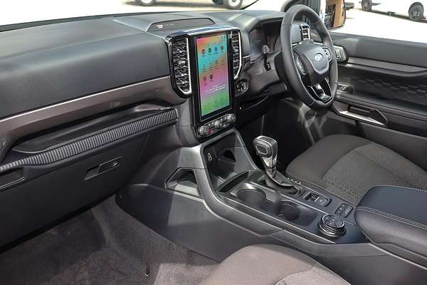 2024 Ford Ranger XLT 4X4 2.0L