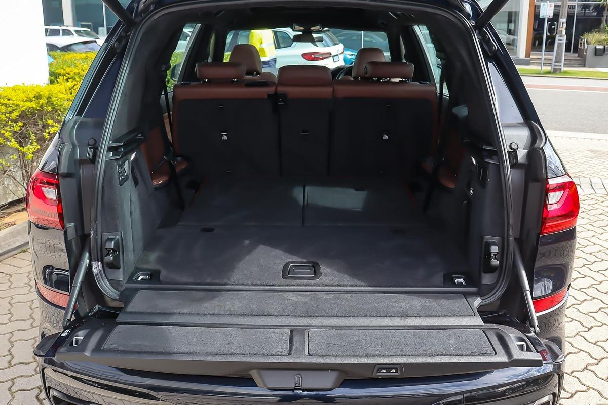 2019 BMW X7 xDrive30d G07