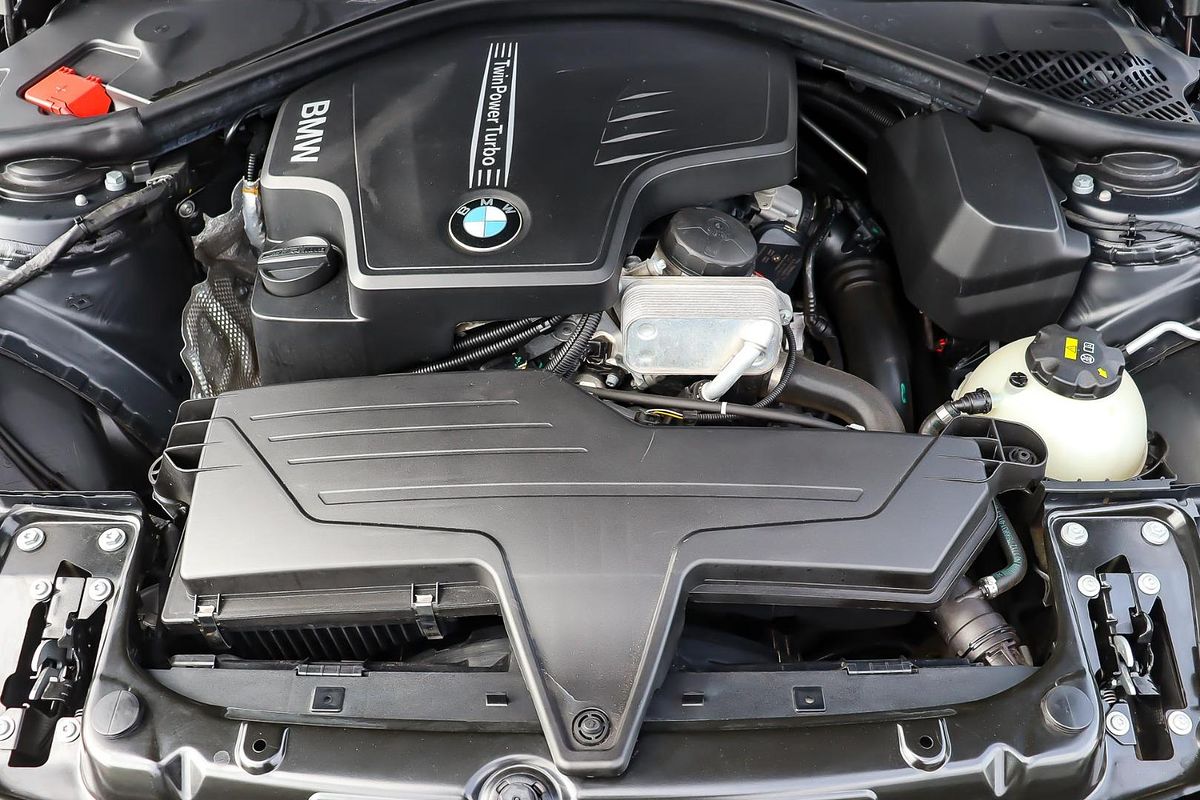 2014 BMW 4 Series 420i Sport Line F32