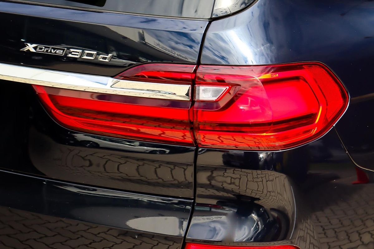 2019 BMW X7 xDrive30d G07