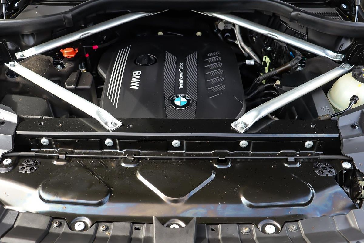 2019 BMW X7 xDrive30d G07